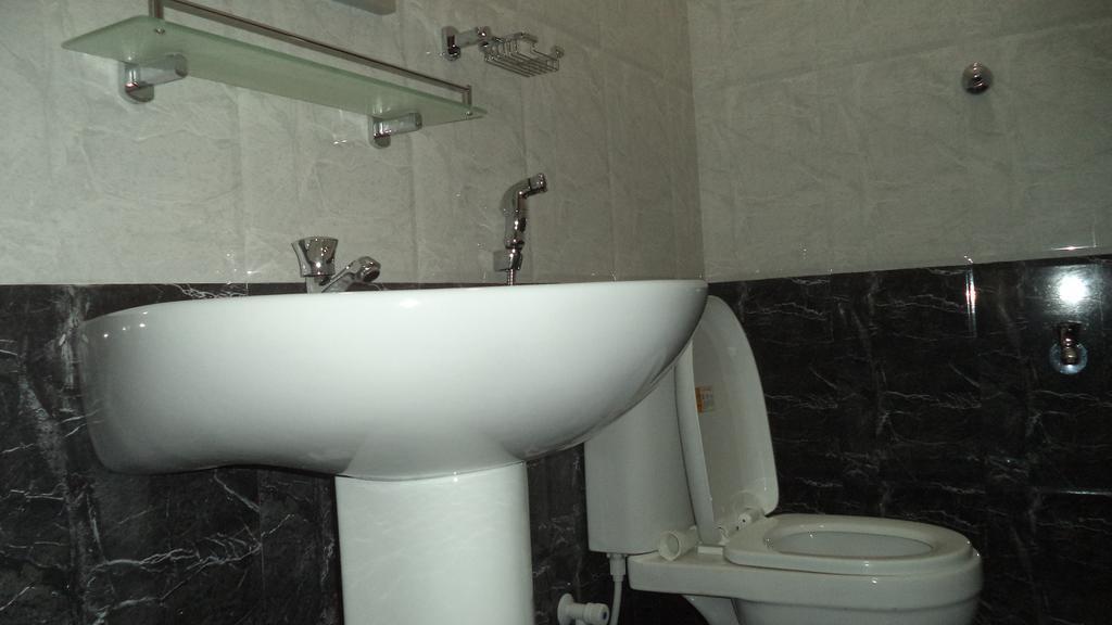Aegle Residence Негомбо Стая снимка